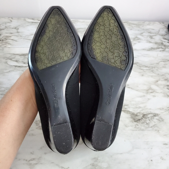 Calvin Klein Pallavi Pointed Toe Wedge Pumps - Picture 8 of 8